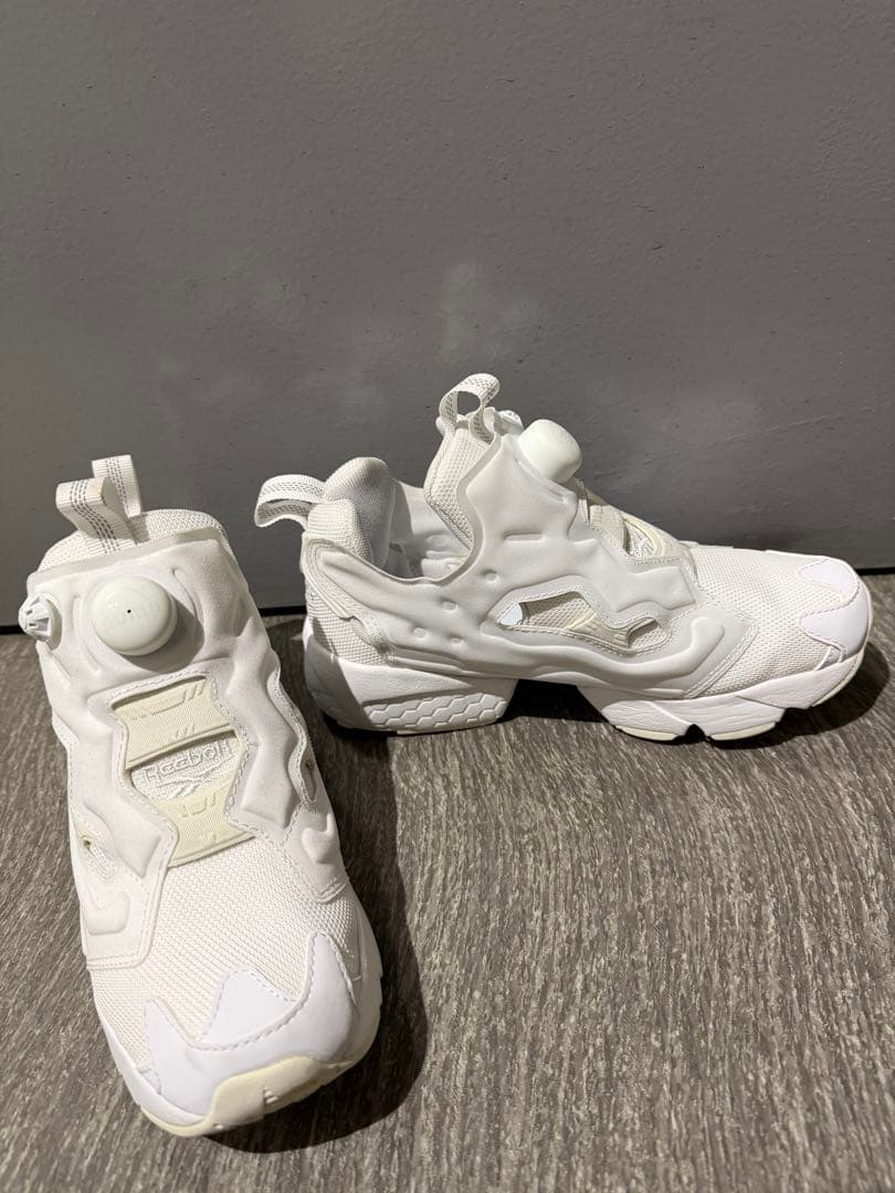 リーボックReebok　INSTAPUMP FURY OG試着のみ
