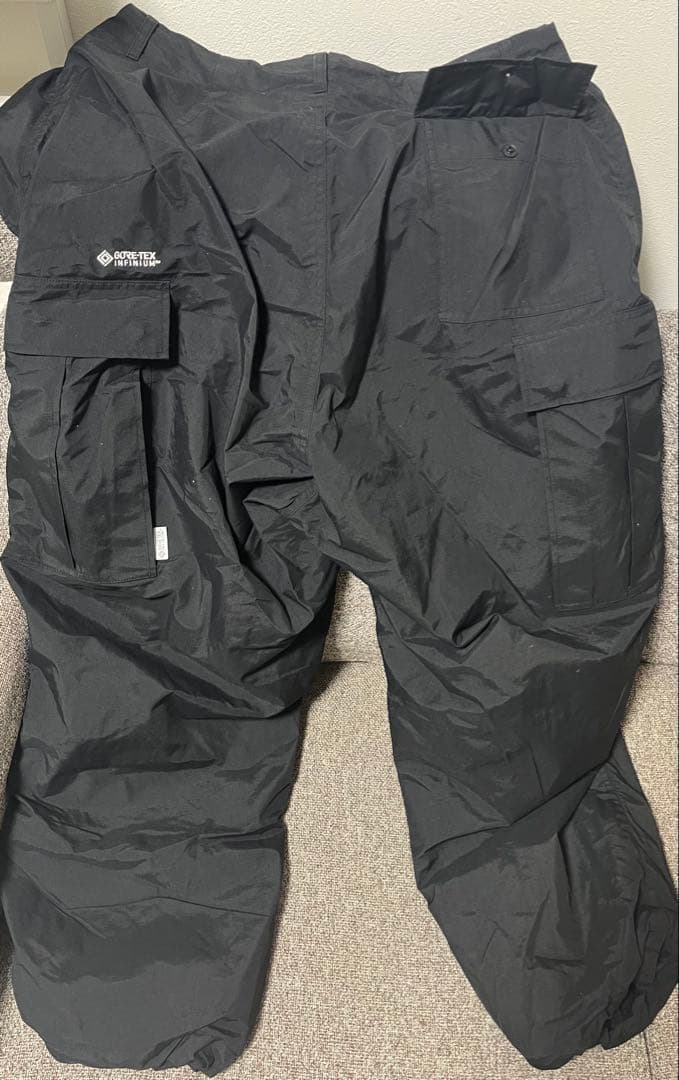 【❗️週末限定価格❗️】 phenix GORE-TEXパンツ Mサイズ ブラック