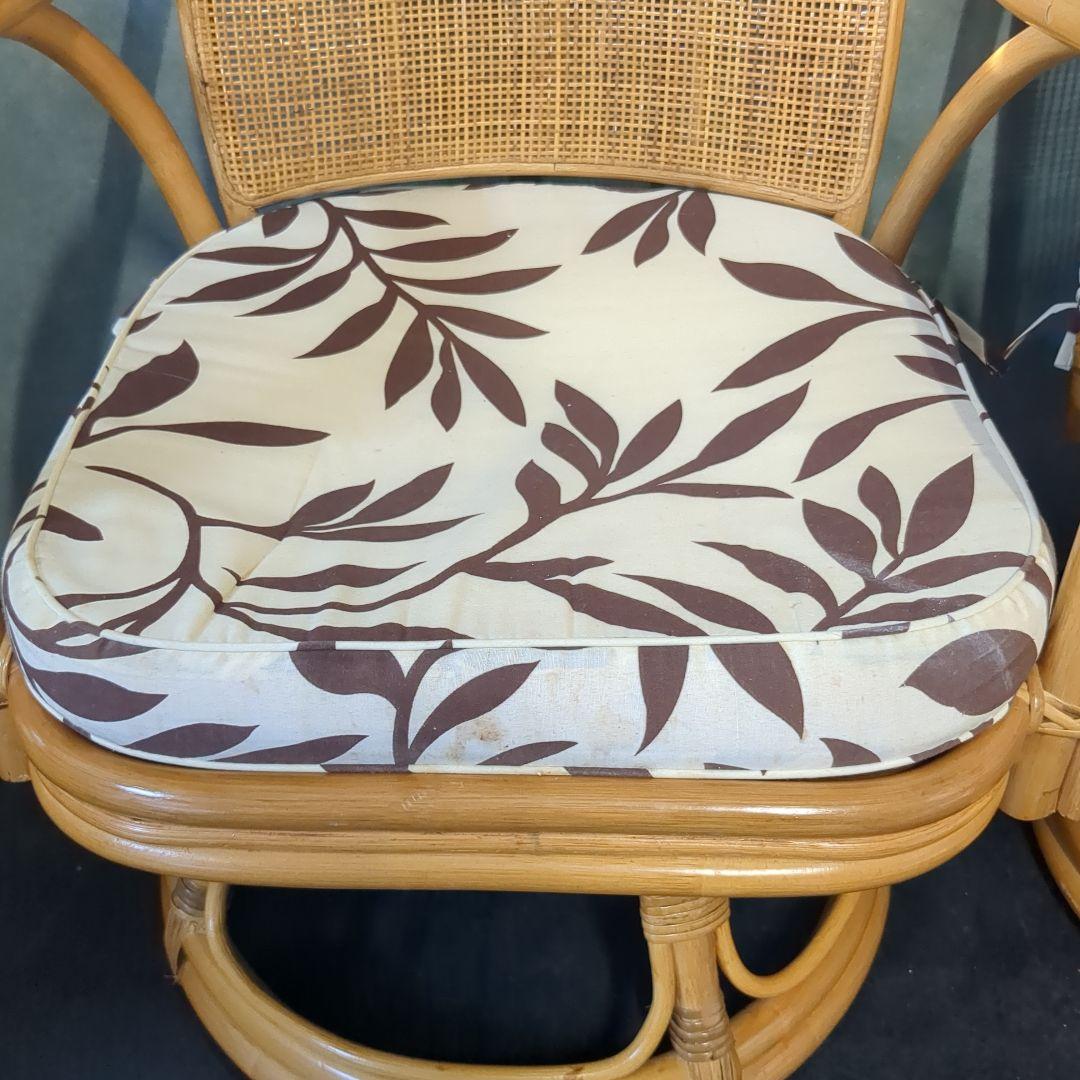 (s)座面高さ約36㎝ レトロラタン クッション付き 座椅子 インテリア