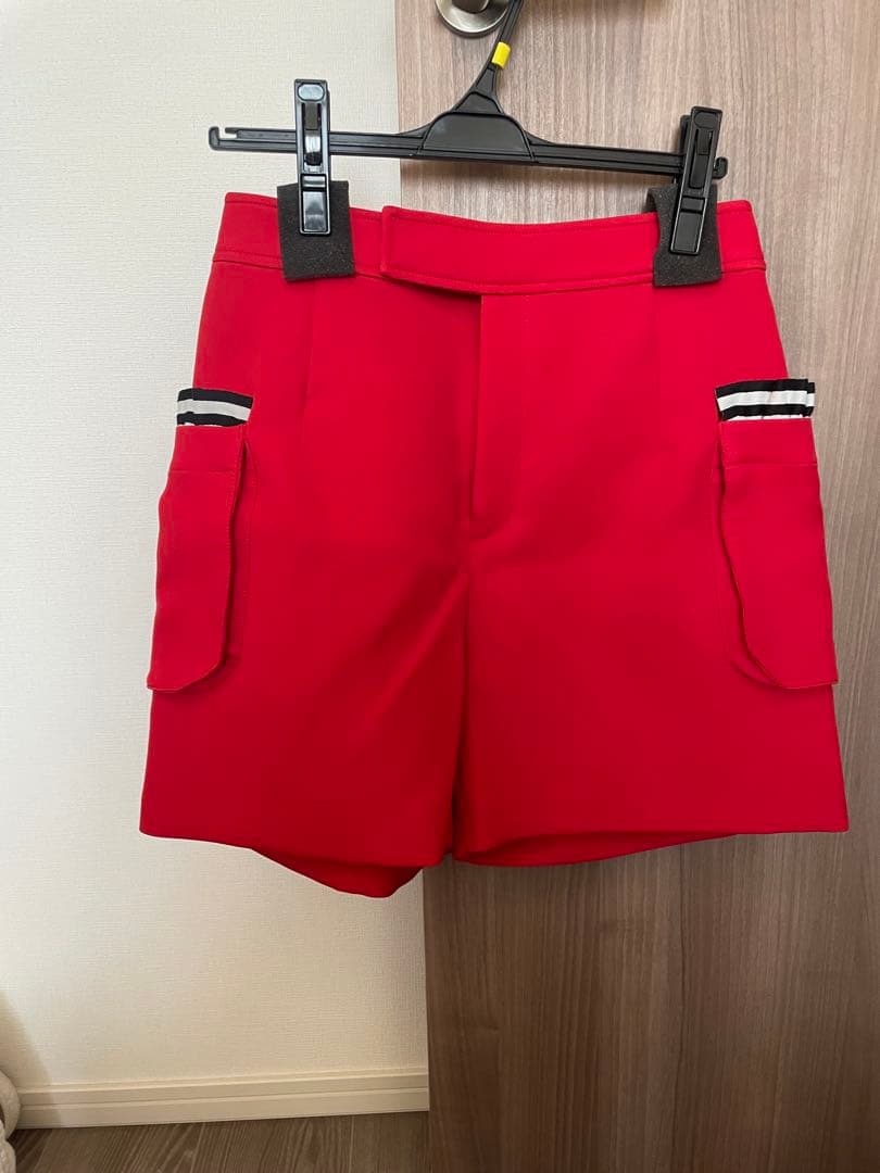 えりか美品ボーダーズアットバルコニー　キュロット　赤