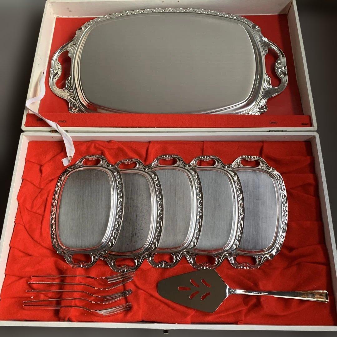 【未使用】【昭和レトロ】ステンレス アズマ　食器セット 波模様