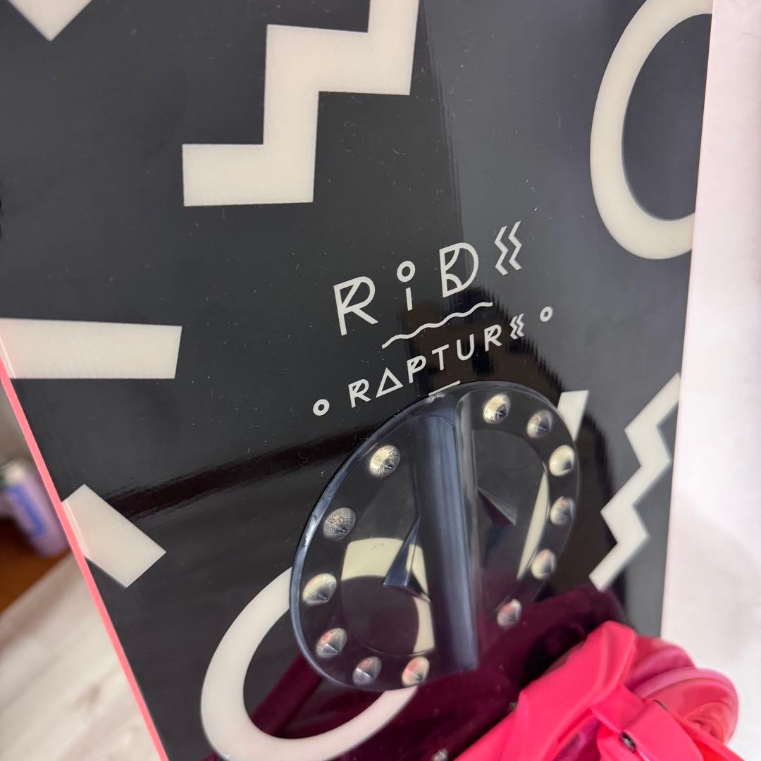 ブーツ無しRIDE RAPTURE レディーススノーボードセット143cm