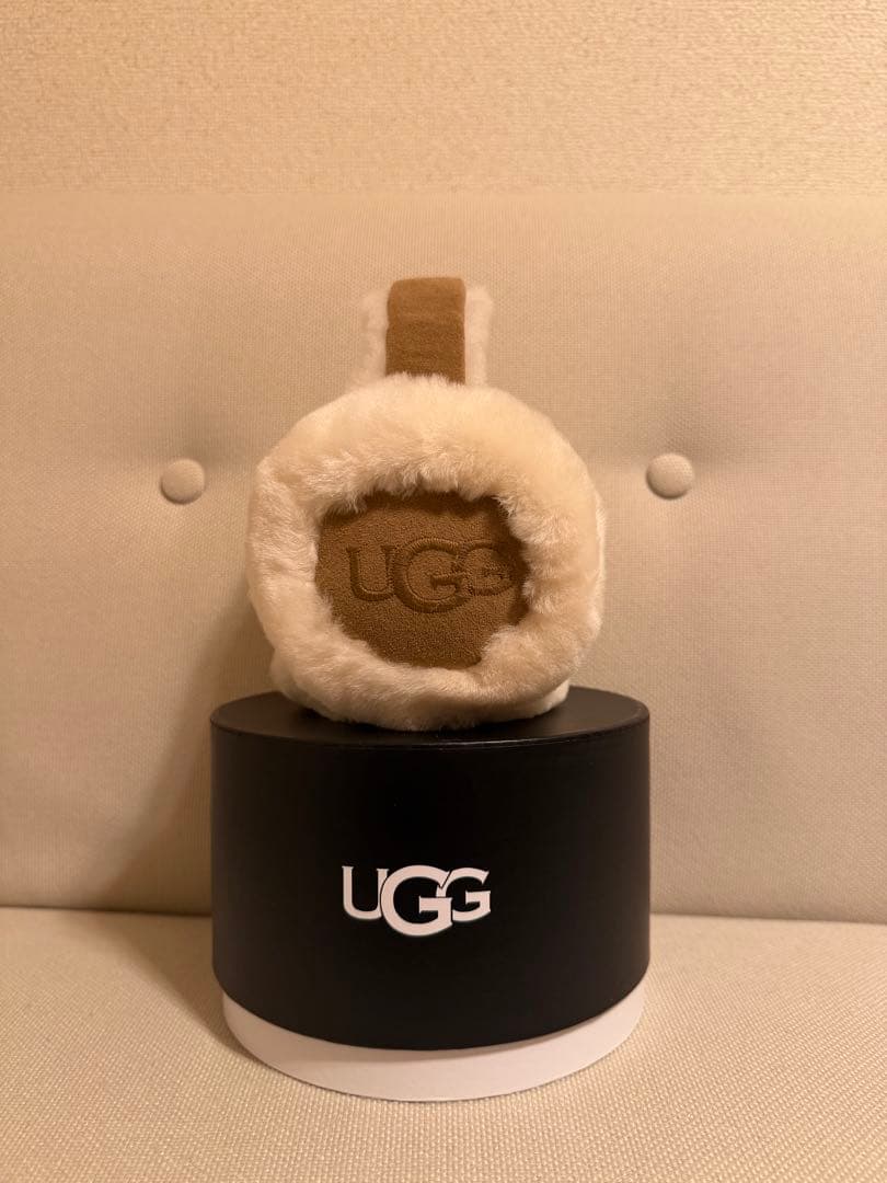 UGG ファー イヤーマフ シープスキン！