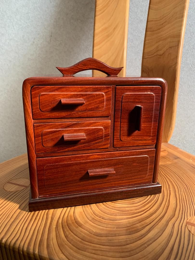 宝物箱　 紫檀 小物入れ 貴重品入れ 宝石箱 　ローズウッド
