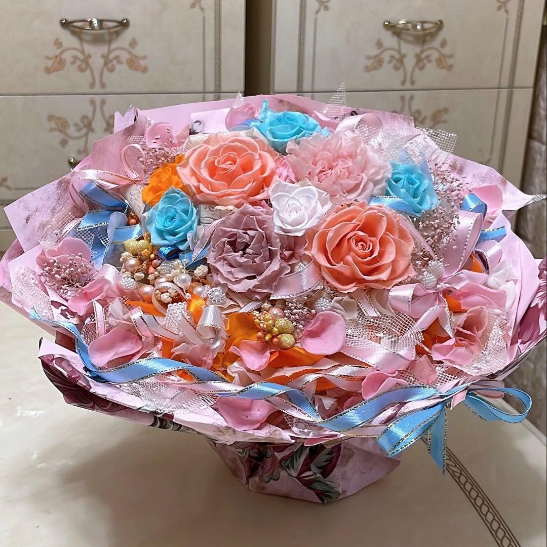 ✨大人気✨バラミックスプリザーブドフラワー✨ラッピングのまま飾れますよ✨