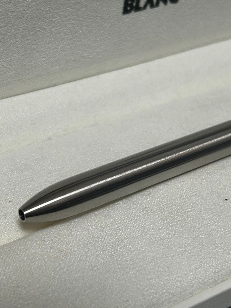 希少品。MONT BLANC シルバー 4色ボールペン