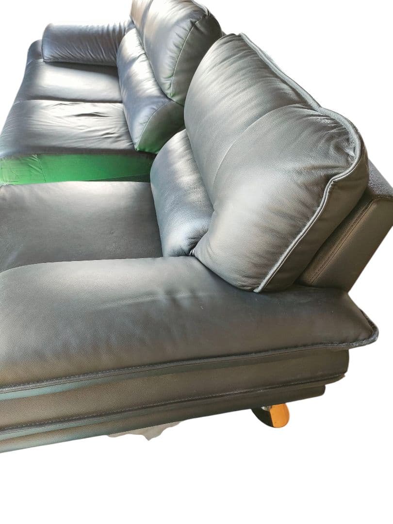 ニトリ　本革　L字カウチソファ 　クッション付き　地域限定配送