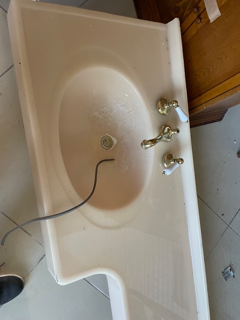 イタリアで購入　洗面台　パウダー台付