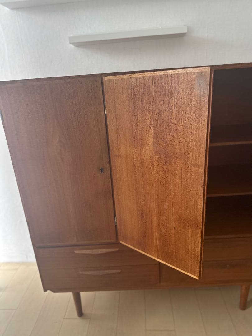 北欧キャビネット