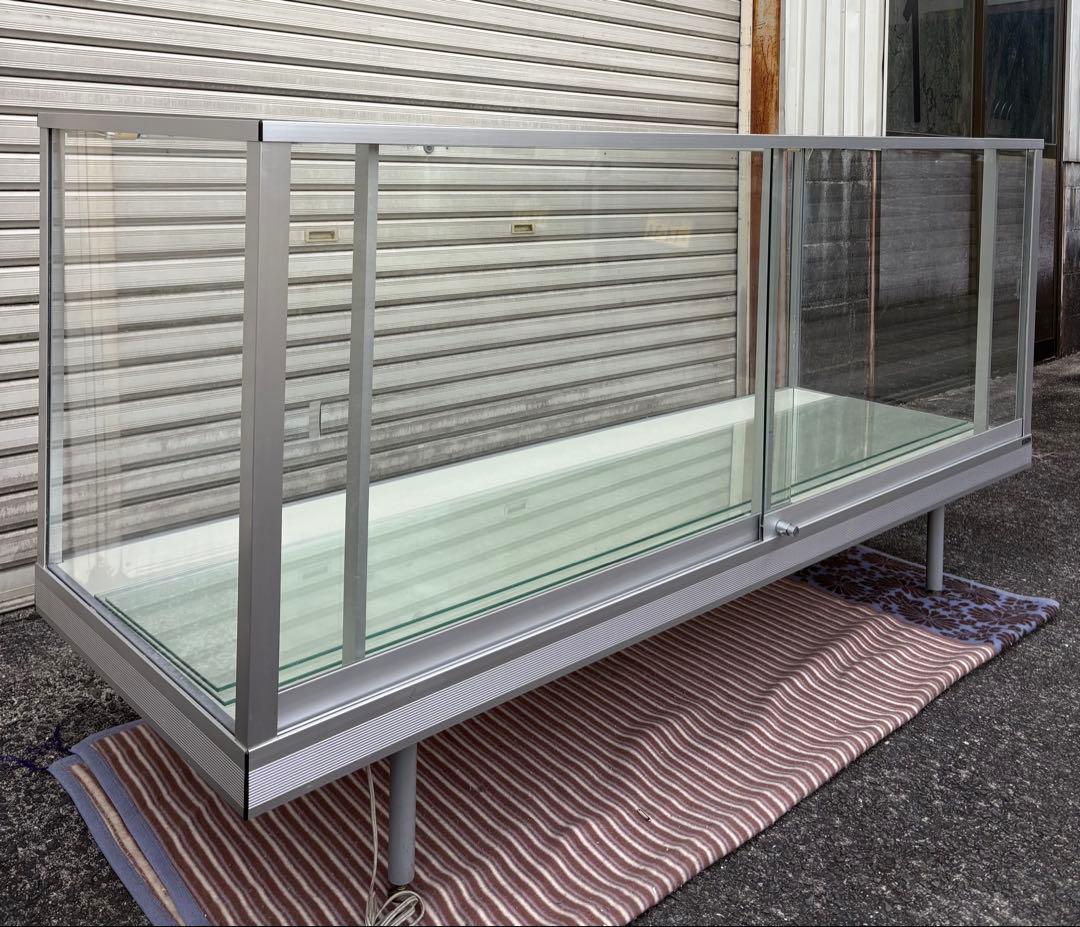 【美品】レトロなショーケース 大型 照明付き