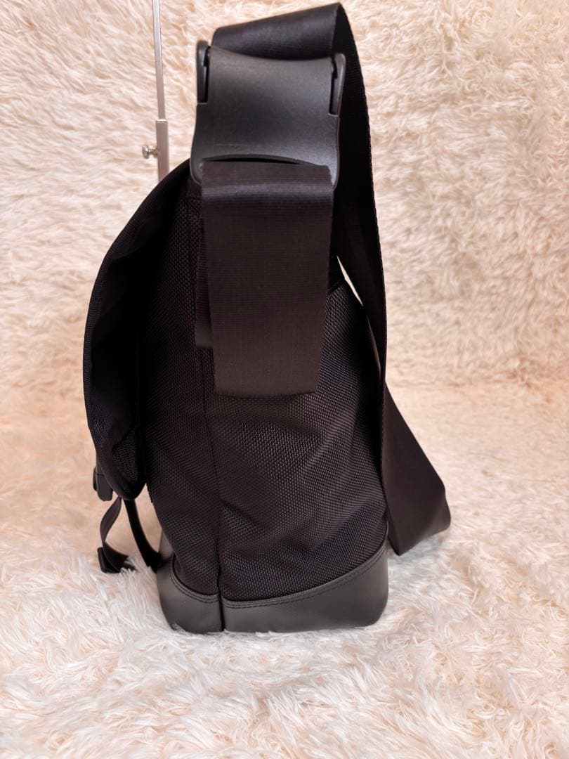 【極美品】ポーター ヒート メッセンジャーバッグL B4収納