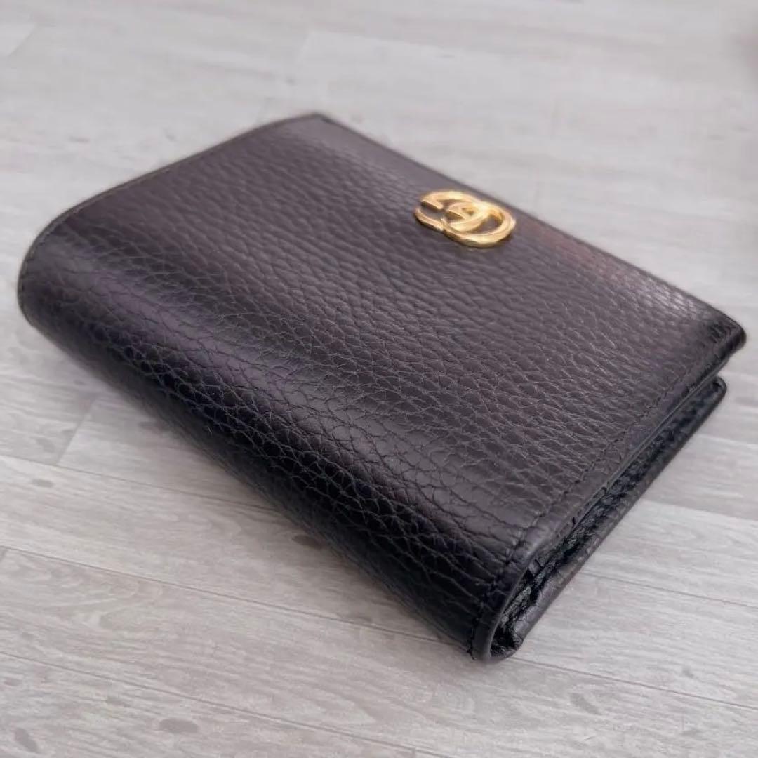 GUCCI ブラック 二つ折り財布　マーモント　黒　グッチ