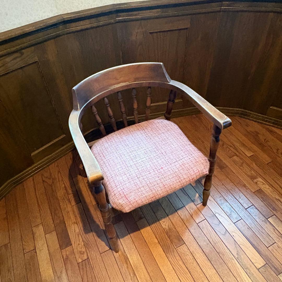 オールドカリモク　貴重なアールデザイン　コロニアルチェア　マリン