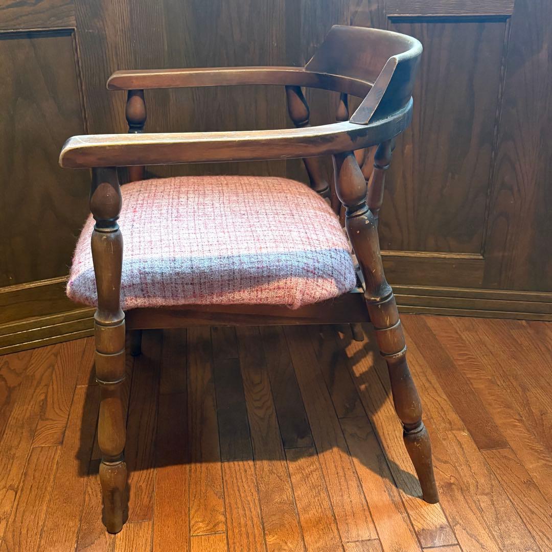 オールドカリモク　貴重なアールデザイン　コロニアルチェア　マリン