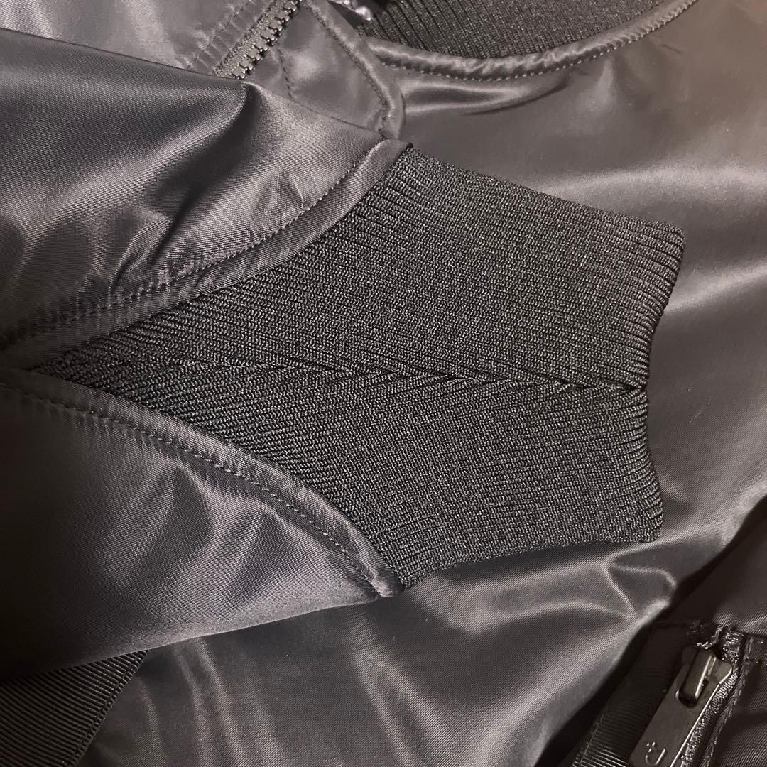 UNIQLO +J ハイブリッドダウンオーバーサイズMA－1 Mサイズ