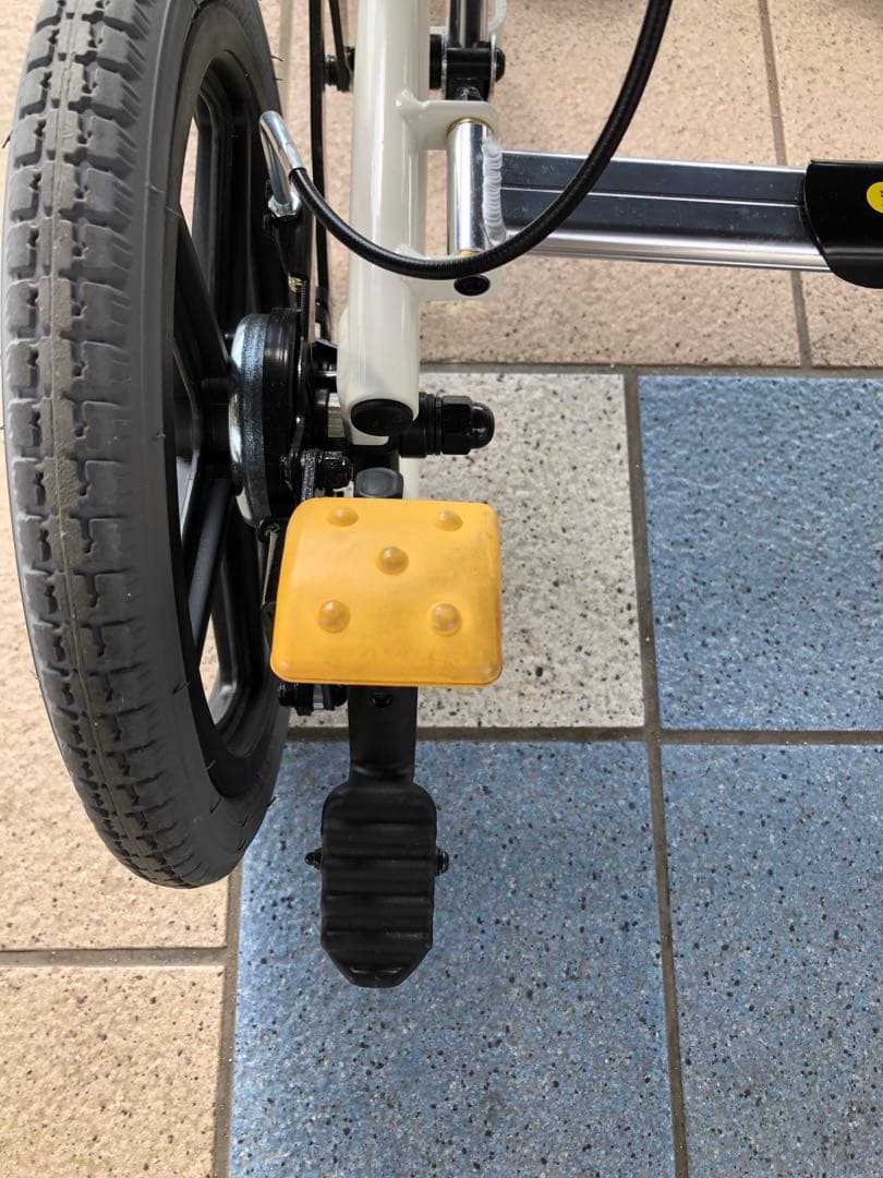 超スリム＆コンパクトリクライニング車椅子マイチルトシリーズ。MH-CR2