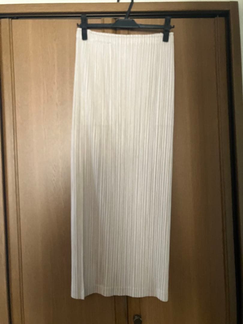 プリーツプリーズ　thicker bottoms 1 グレージュ サイズ4