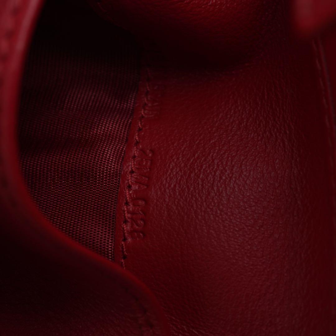 極美品　Christian Dior 二つ折り財布　レザー　チャーム付き　レッド