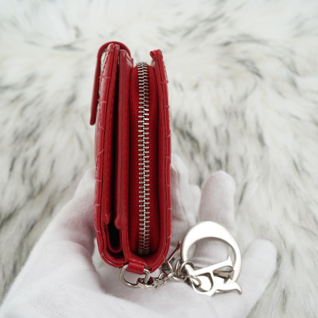 極美品　Christian Dior 二つ折り財布　レザー　チャーム付き　レッド