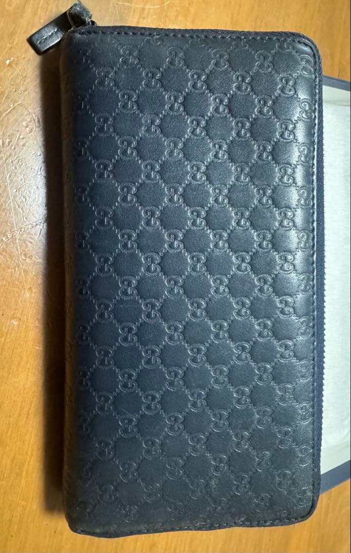 Gucci レザー GGパターン 長財布 ネイビー
