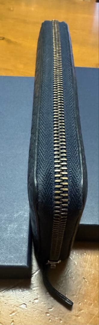 Gucci レザー GGパターン 長財布 ネイビー