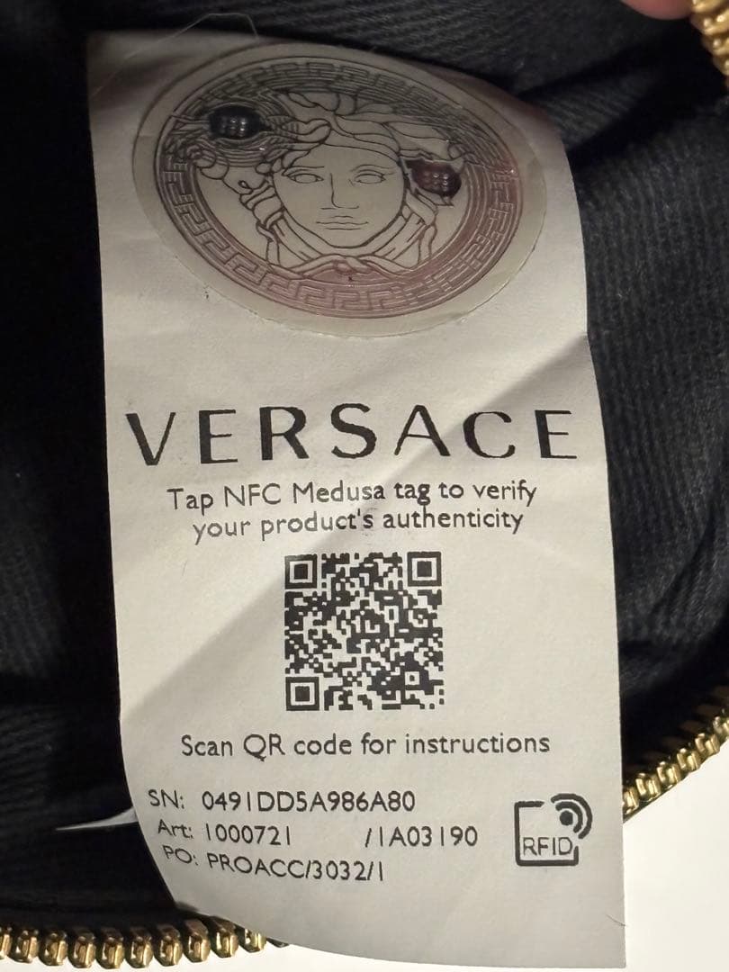 VERSACE⭐︎メデューサビギーメッセンジャーバッグ