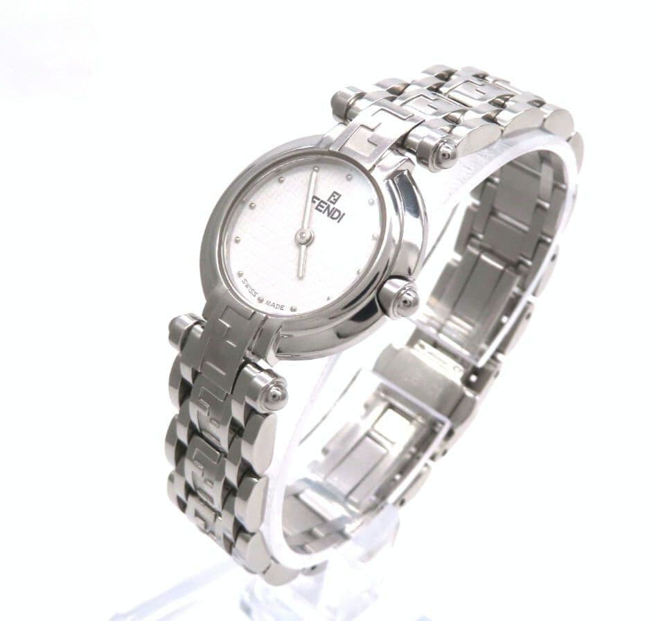 【750L】FENDI フェンディ時計 ホワイト ラウンド レディース☆極美品☆