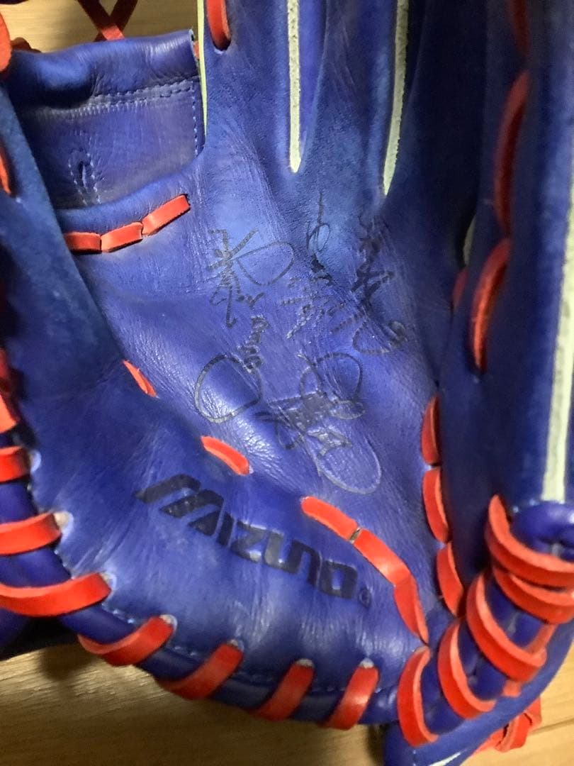 Dragons 軟式グローブ 柔らかく捕りやすいです