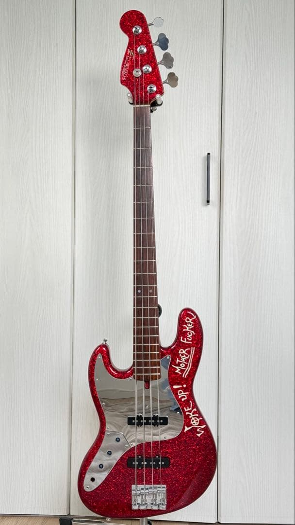 ベース EDWARDS E-J-125JB PYROBABY