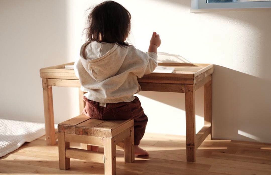 キッズテーブル　子供机　オーダーメイド可能