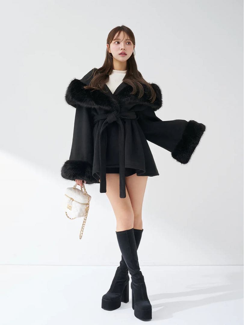 ダーリッチ　ウエストベルトプリンセスラインコート