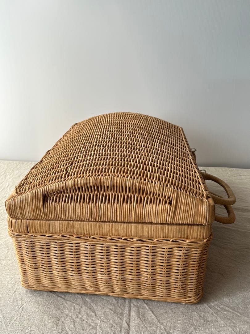 アンティーク　籐編みバスケット　カゴ　かご　パニエ　古道具　ビンテージ　トランク
