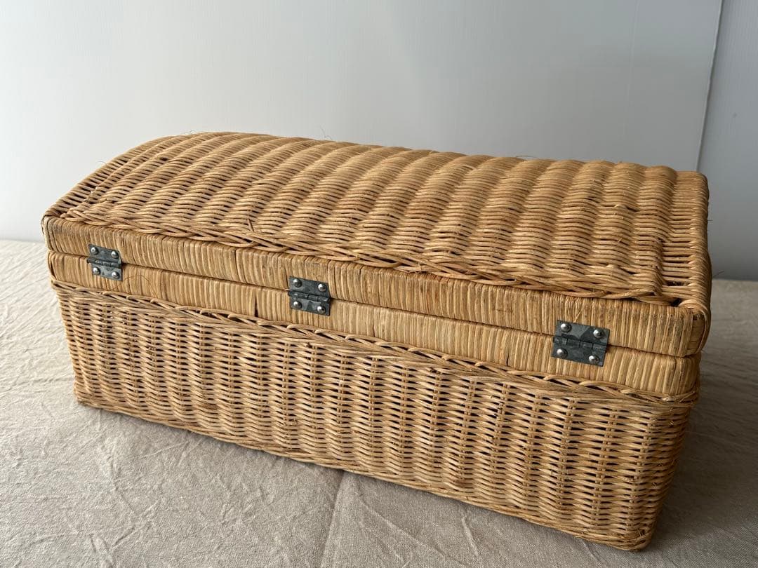 アンティーク　籐編みバスケット　カゴ　かご　パニエ　古道具　ビンテージ　トランク