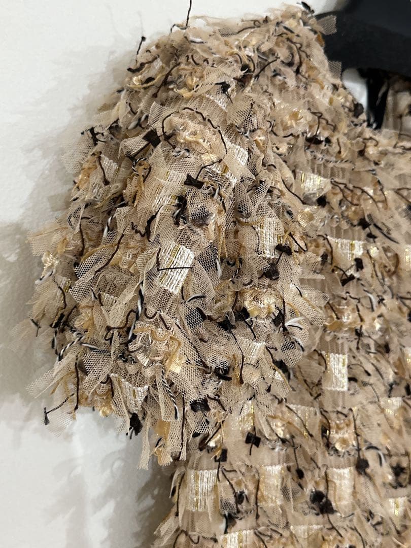 SEVEN TEN フリンジチュールトップス　ベージュ　Sサイズ　セブンテン