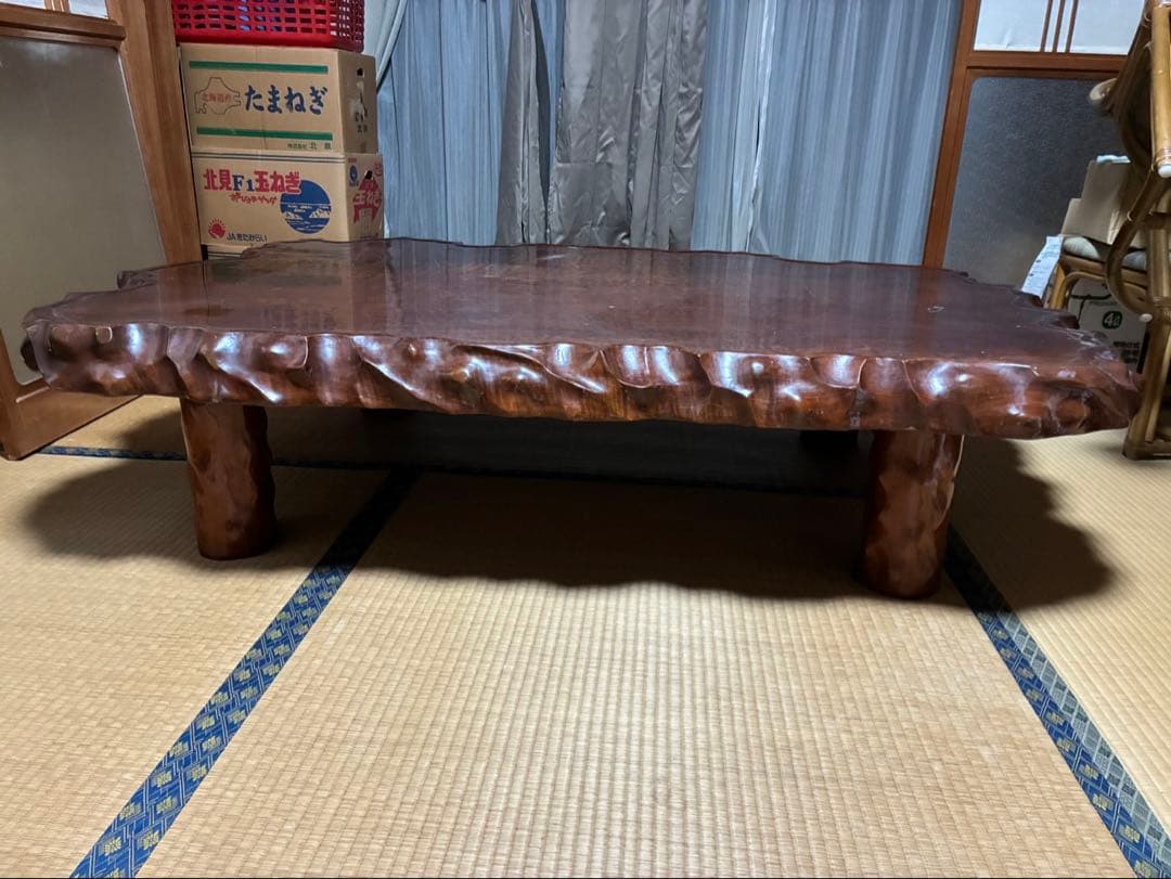 木目が美しい！ 木座卓 ローテーブル 曲線脚デザイン　センターテーブル
