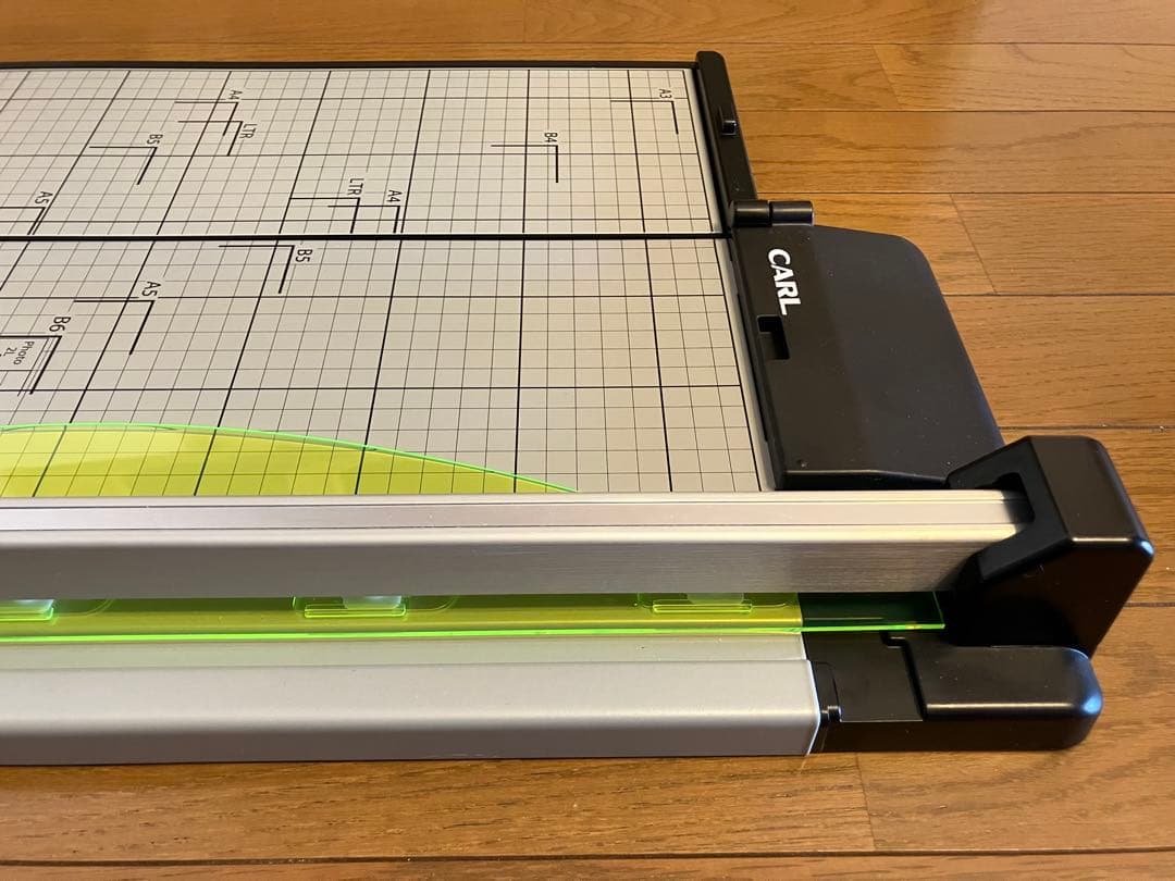 CARLディスクカッター・スリムDC-F5300（A3対応裁断機）