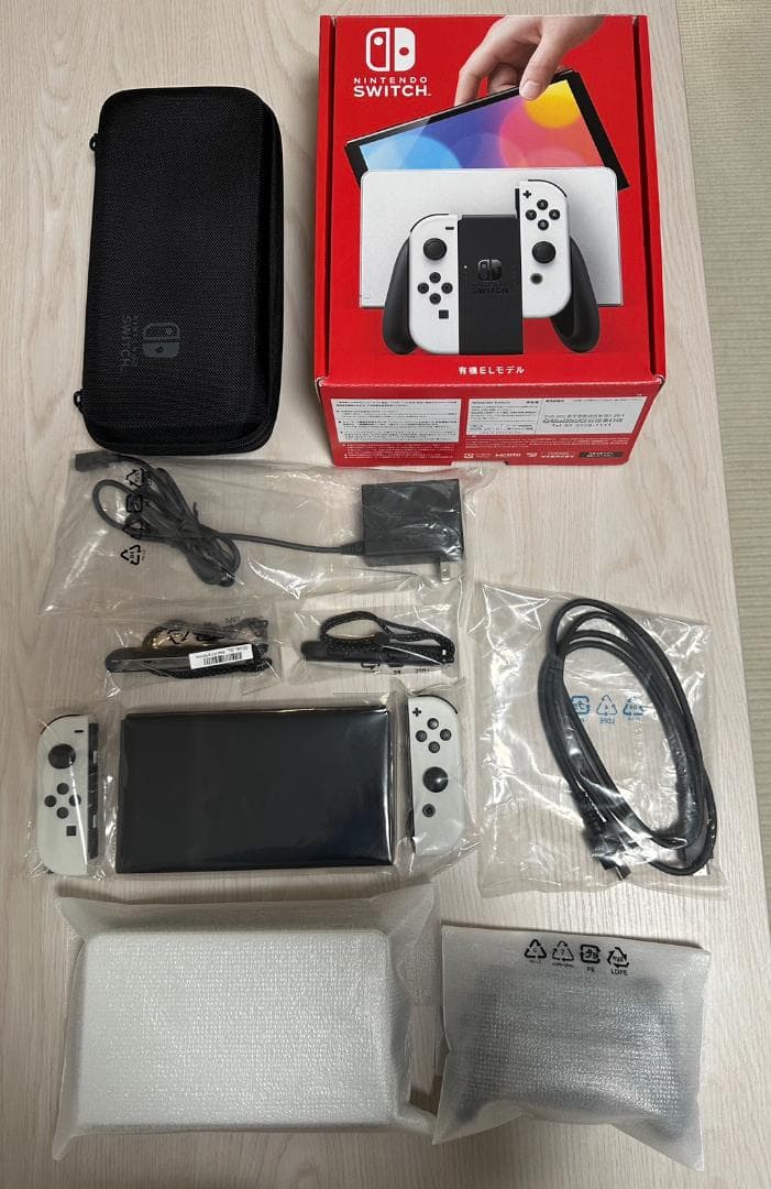 【美品】Nintendo Switch 有機ELモデル ホワイト 本体