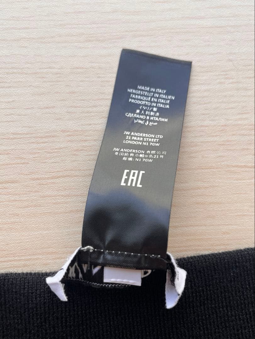 JW Anderson ネックバンド