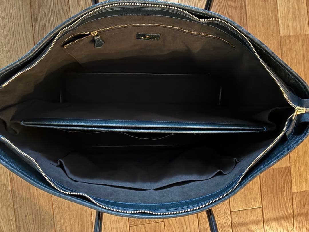 Cisei ＋h レザートートバッグ　ネイビー
