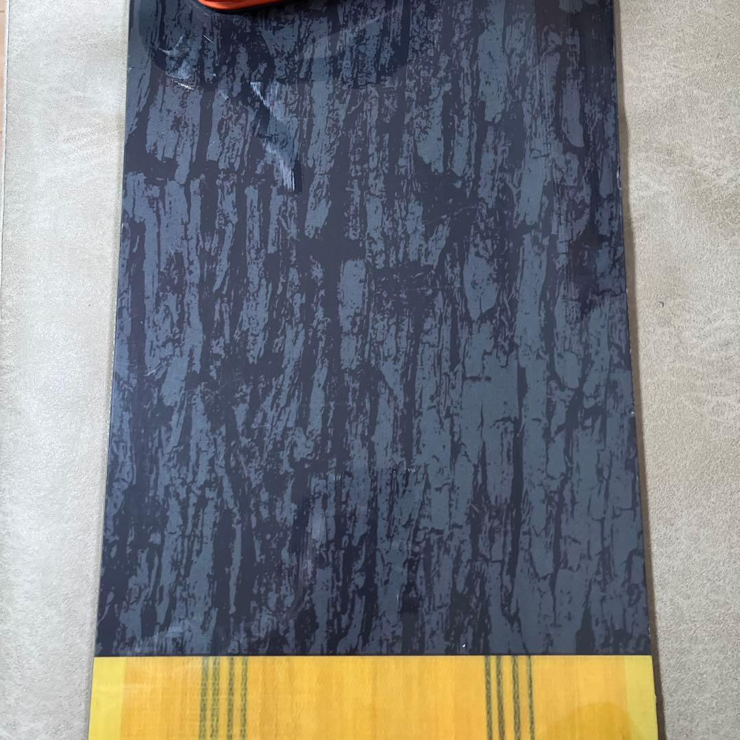 SALOMON SUPER 8 157 × SALOMON Hologram M