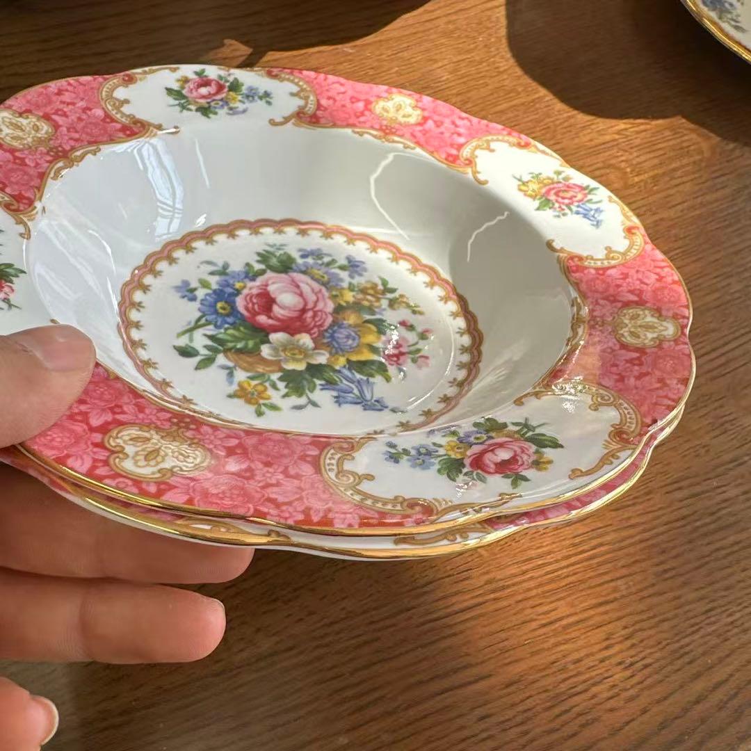 英国製　希少　未使用　ロイヤルアルバート　サラダボウル　スープボウル 2個セット