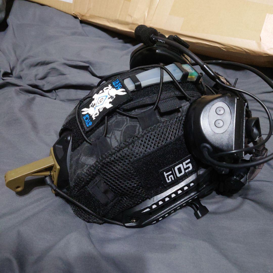 タクティカルヘルメット ブラック