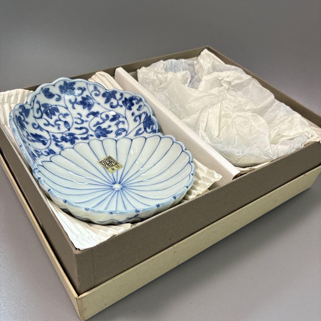 【未使用品】美濃焼 花風流　三洋陶器　和食器　染付菊型　取鉢揃　5枚　箱付き