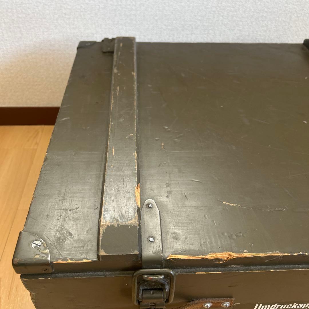 ミリタリーボックス　アウトドア　軍もの スイス軍　70年代70s