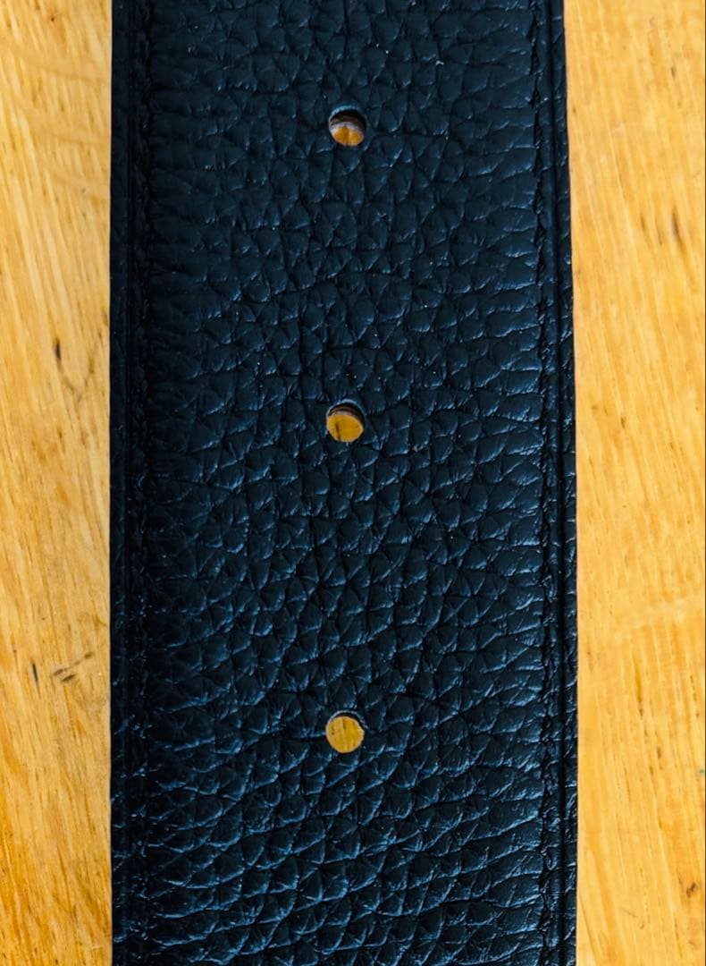 【新品未使用】ゴールドH型バックル メンズベルト ブラック