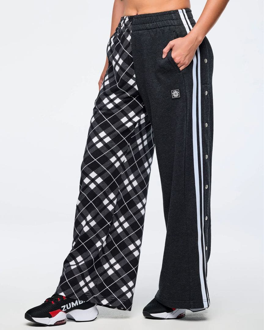 新品　正規品　ズンバ　M ワイド　レッグ　パンツ