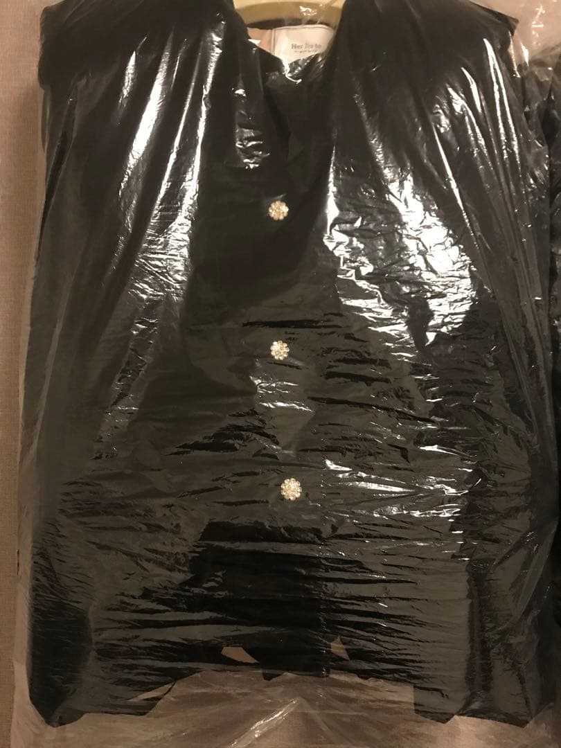 ジャケット・アウター herlipto Bijou-Button Velour Down Jacket