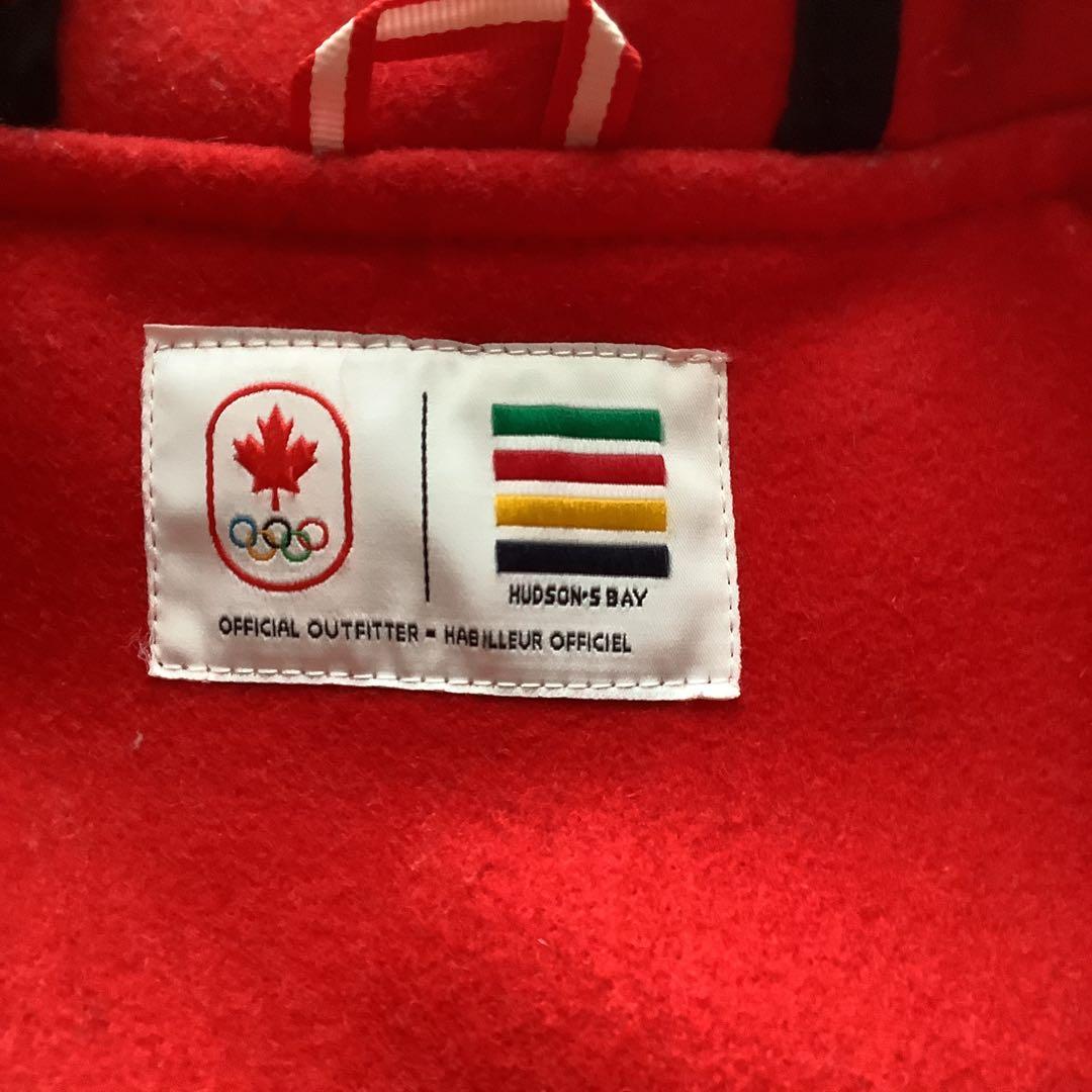 ダッフルコートカナダ公式オリンピックユニフォーム　赤レディースMサイズ
