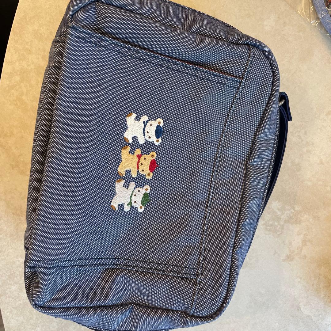 美品　familiar おむつポーチ