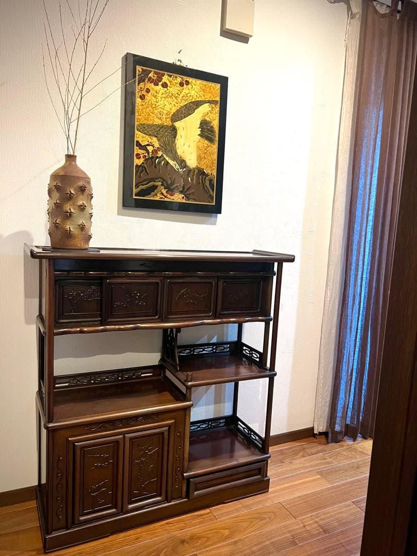 違い棚(高級)　紫檀　松と鶴模様　和家具 茶棚 茶箪笥 唐木　昭和レトロ